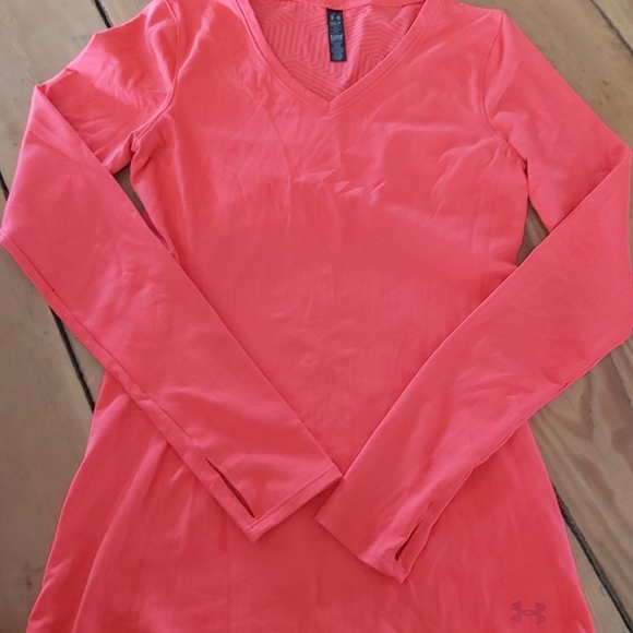 Under armour long sleeve - Picture 1 of 2